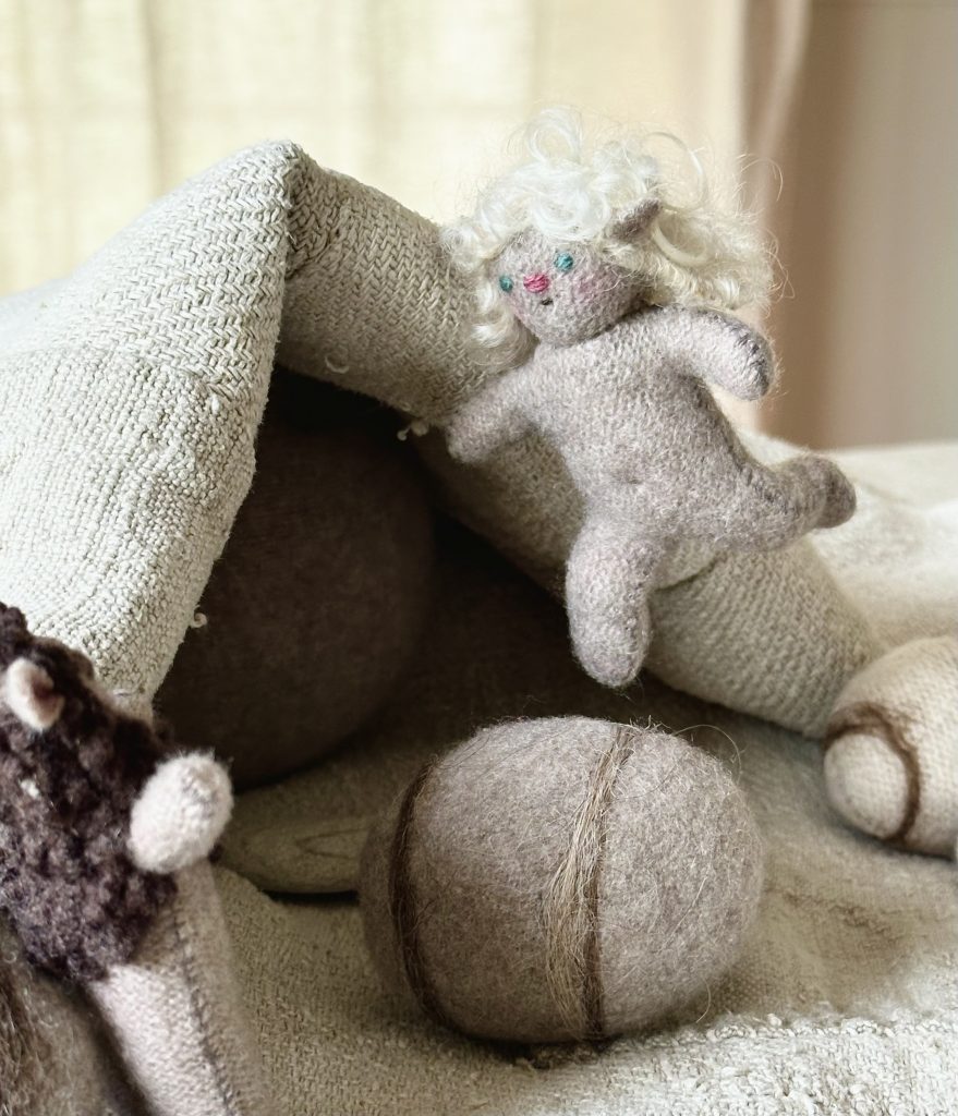 tiny trolls by erica daley