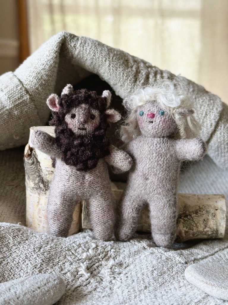 tiny trolls by erica daley